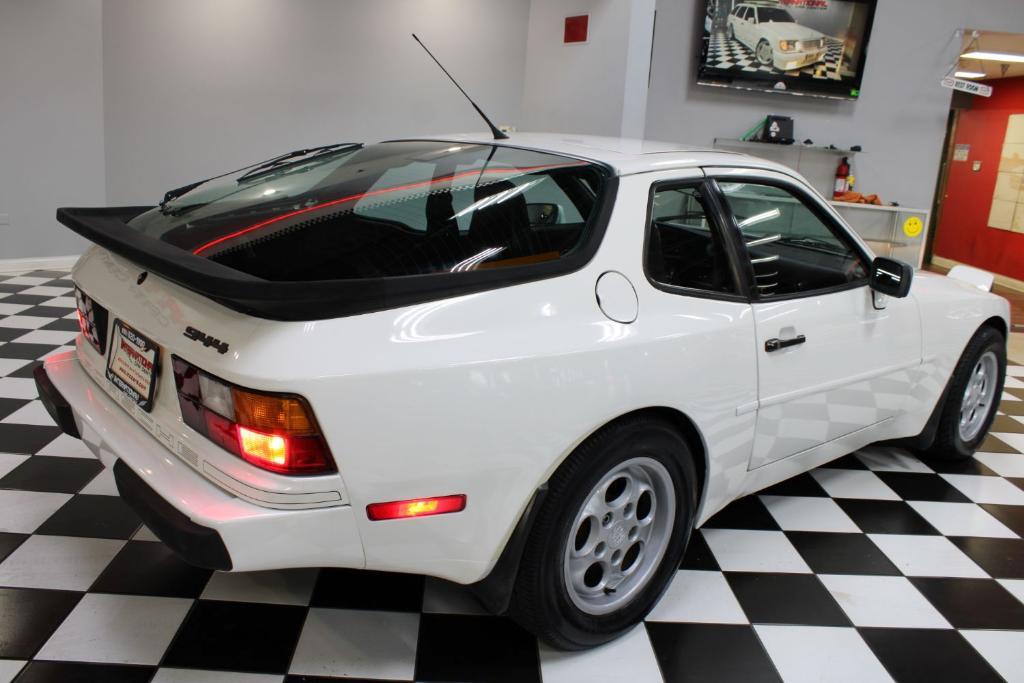 used 1988 Porsche 944 car, priced at $14,990