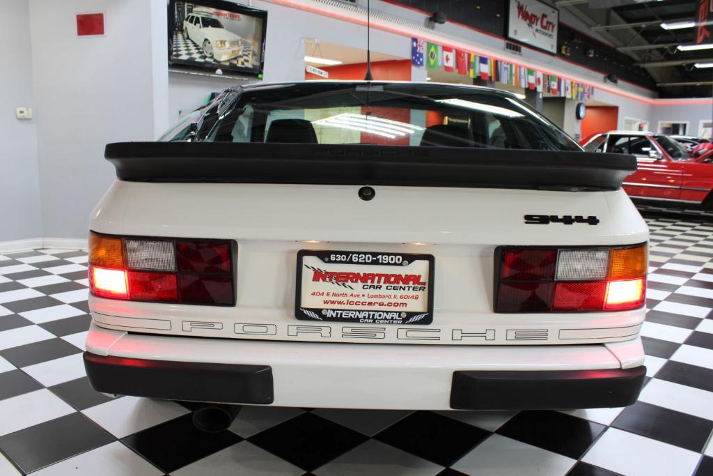 used 1988 Porsche 944 car, priced at $14,990