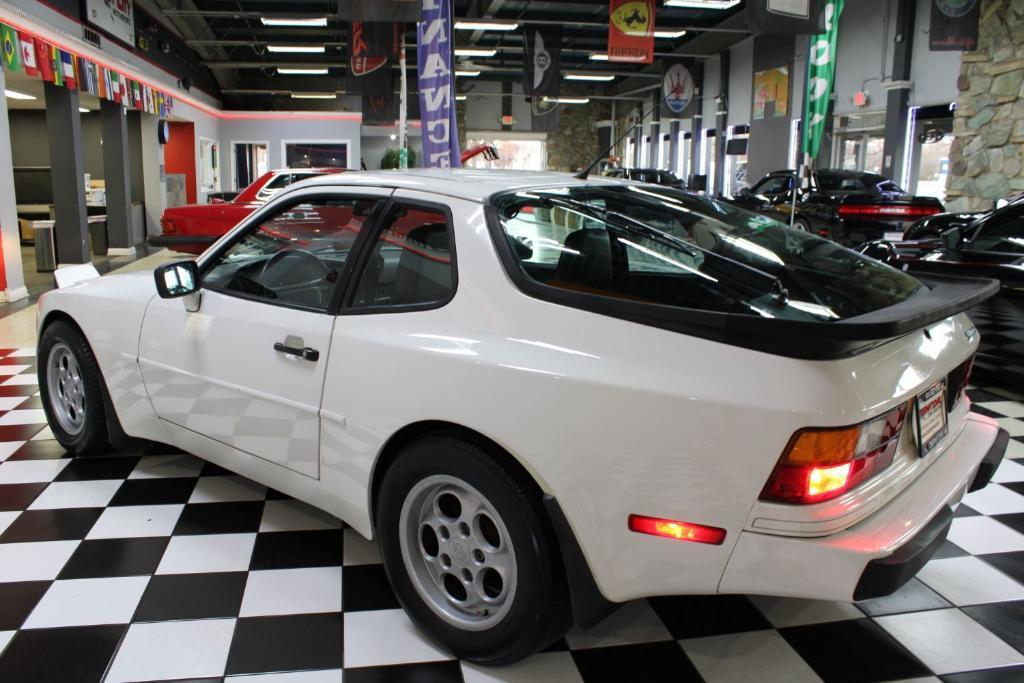 used 1988 Porsche 944 car, priced at $14,990