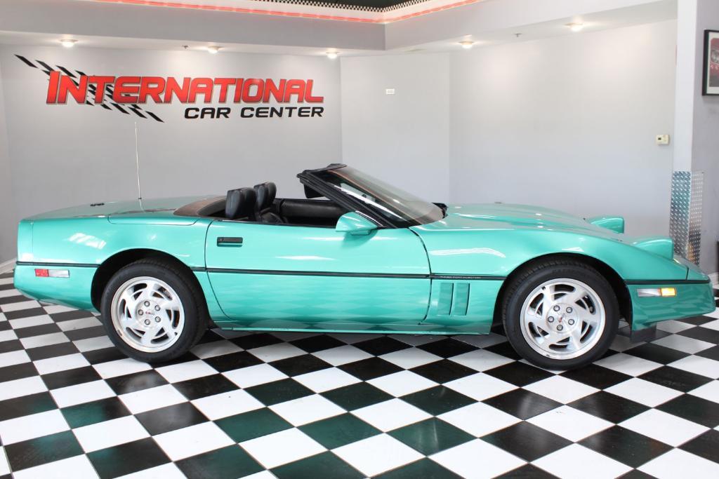 used 1990 Chevrolet Corvette car, priced at $14,490