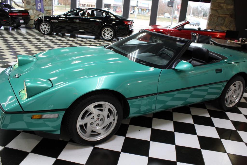 used 1990 Chevrolet Corvette car, priced at $13,890