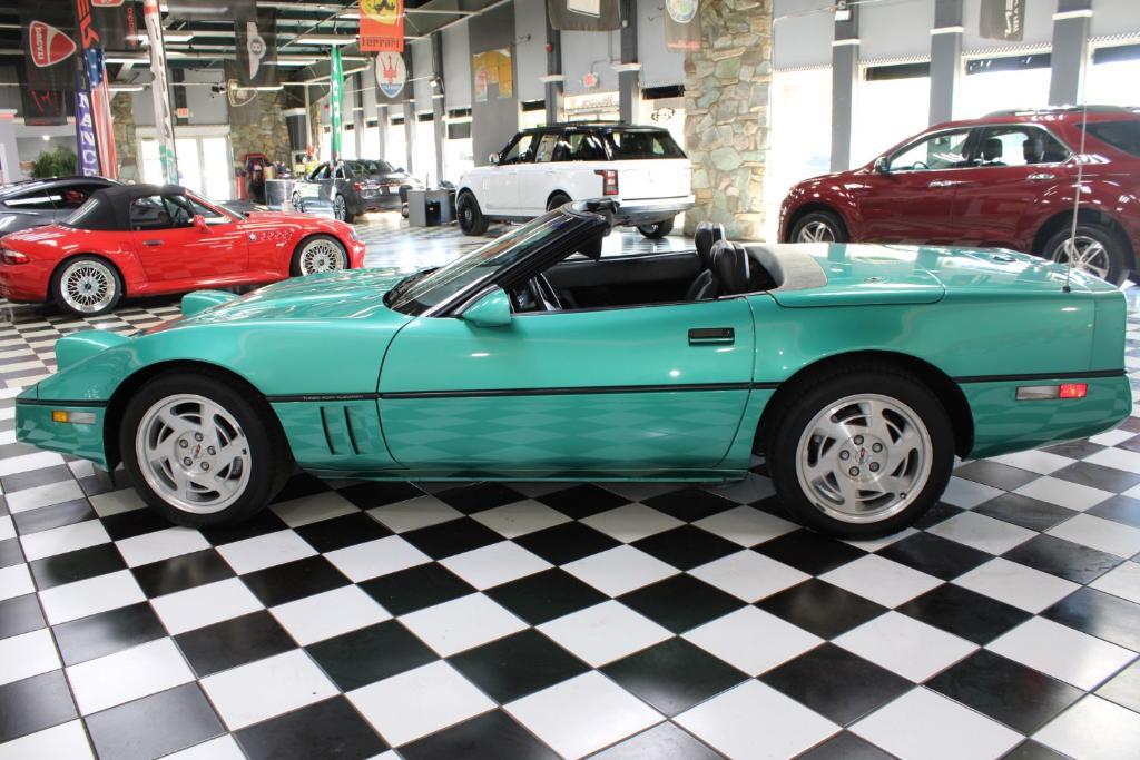 used 1990 Chevrolet Corvette car, priced at $14,490