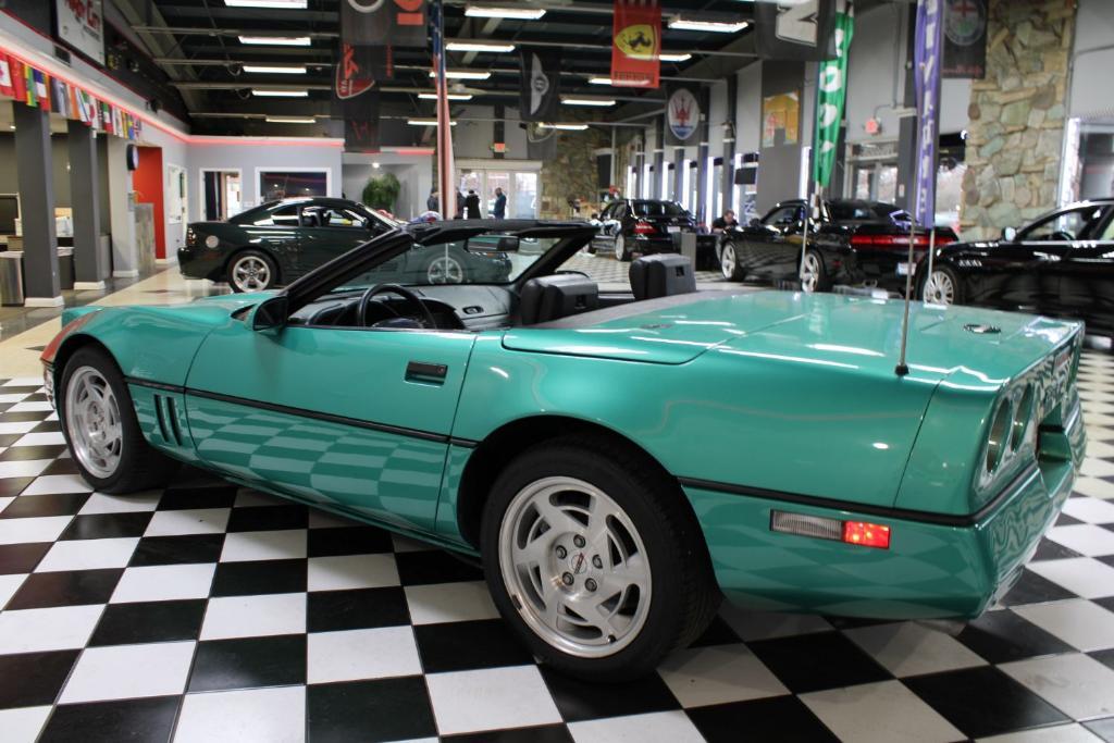 used 1990 Chevrolet Corvette car, priced at $13,890