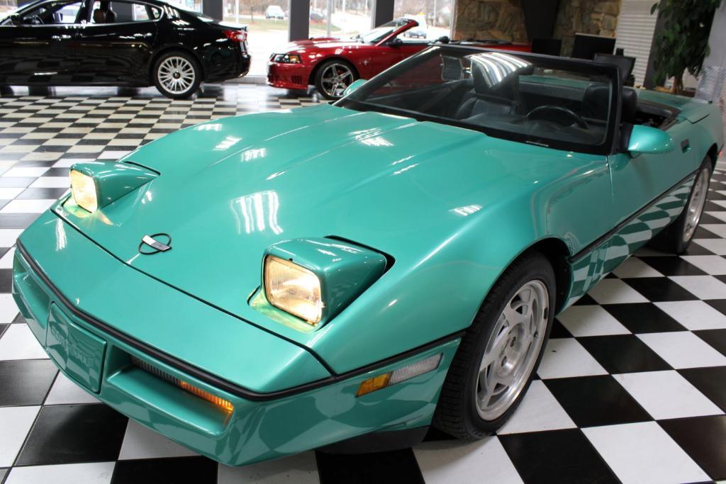 used 1990 Chevrolet Corvette car, priced at $13,890