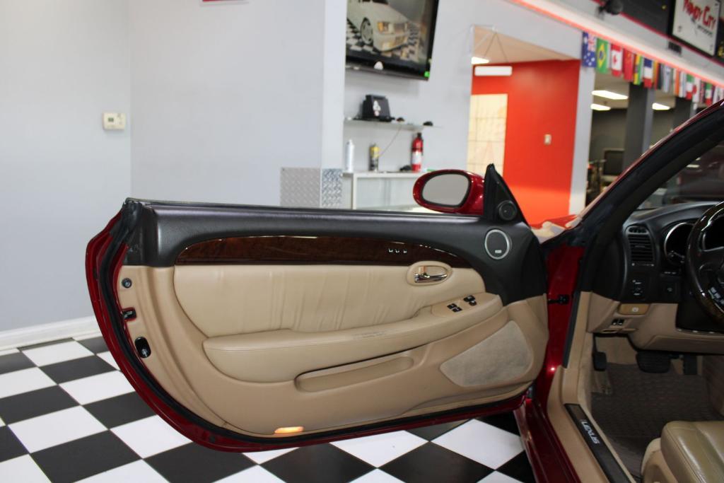 used 2007 Lexus SC 430 car, priced at $11,690