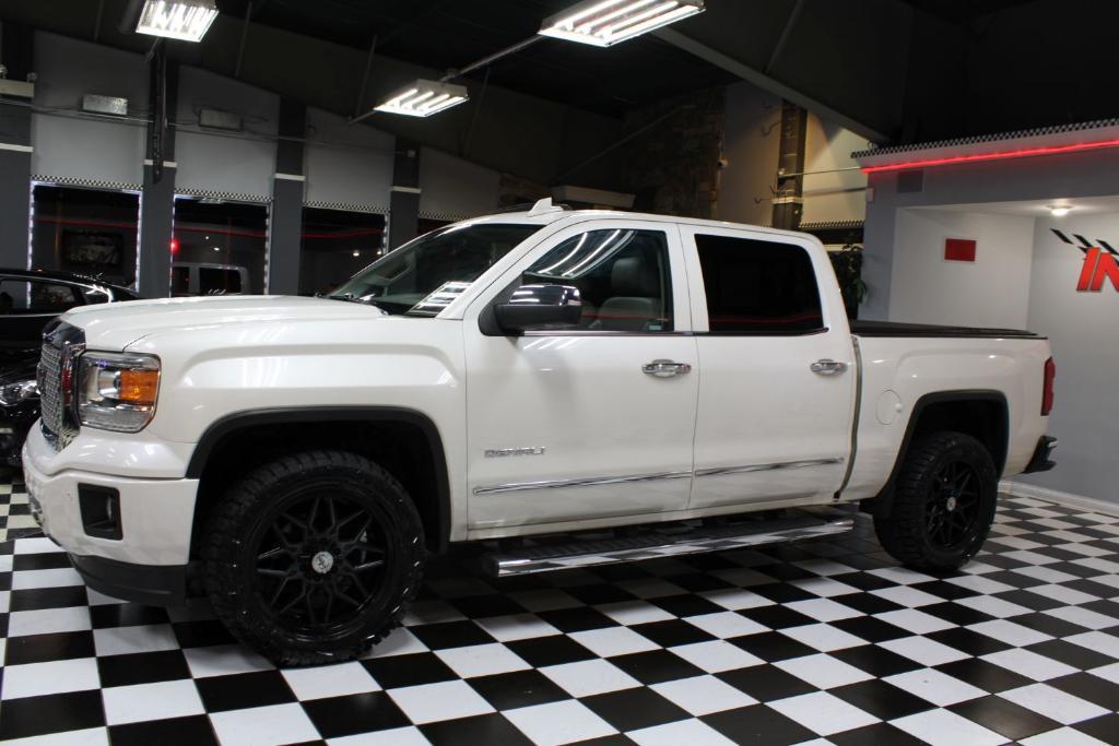 used 2015 GMC Sierra 1500 car, priced at $25,490