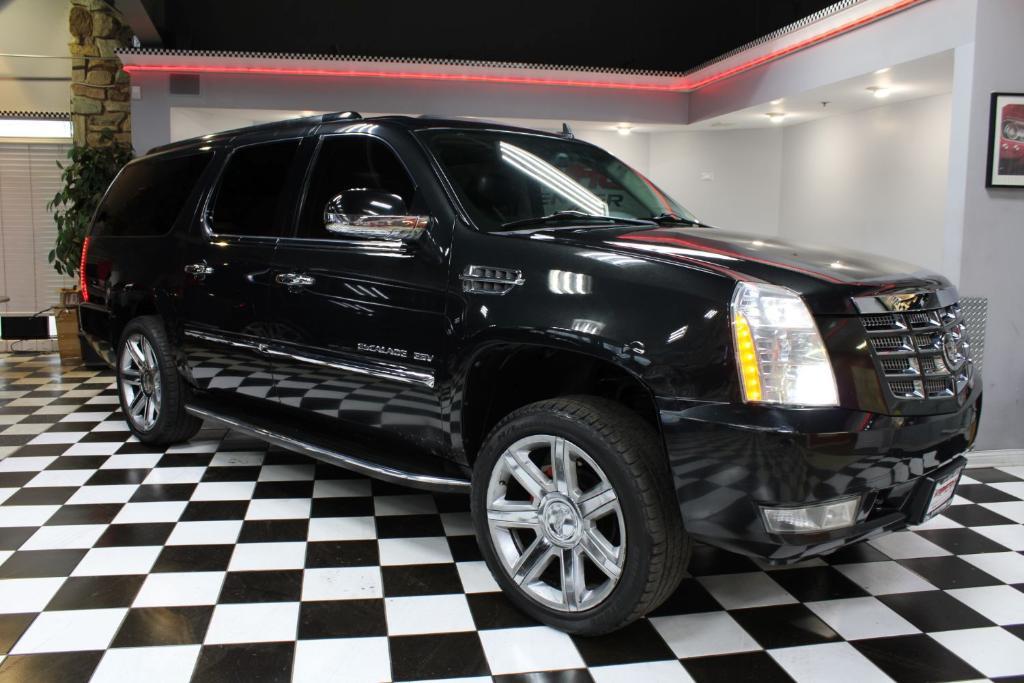 used 2011 Cadillac Escalade ESV car, priced at $5,990