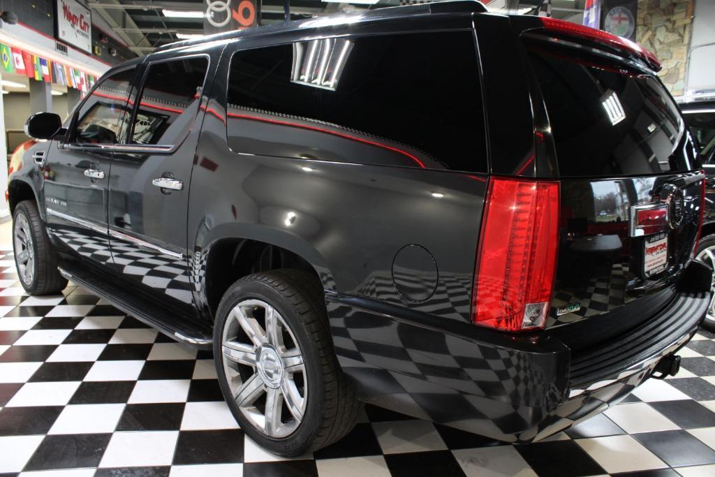 used 2011 Cadillac Escalade ESV car, priced at $5,990