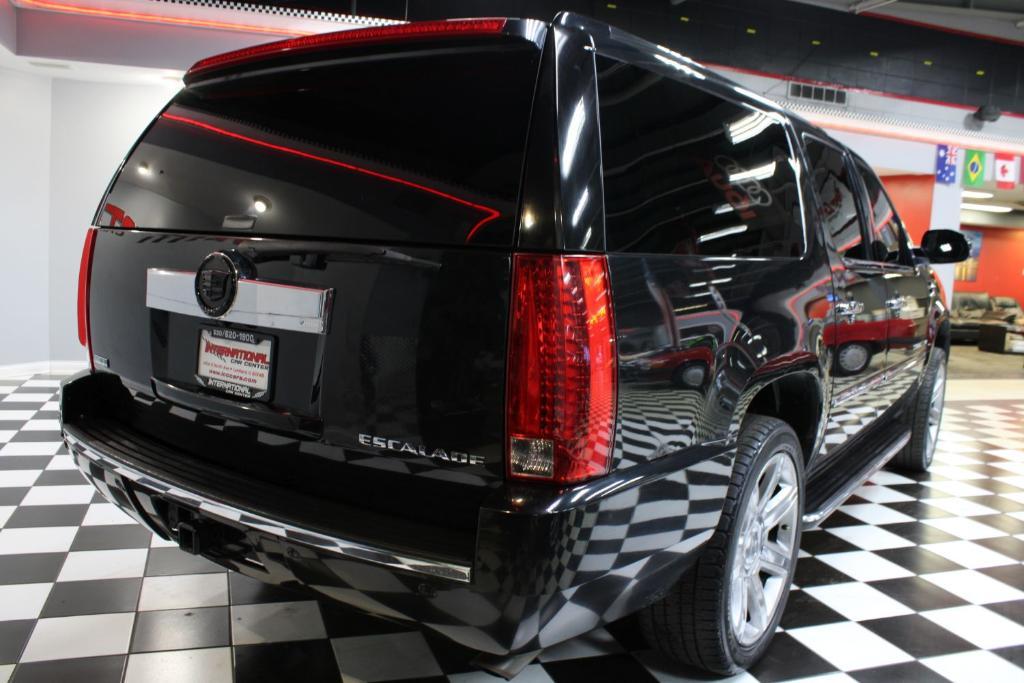 used 2011 Cadillac Escalade ESV car, priced at $5,990