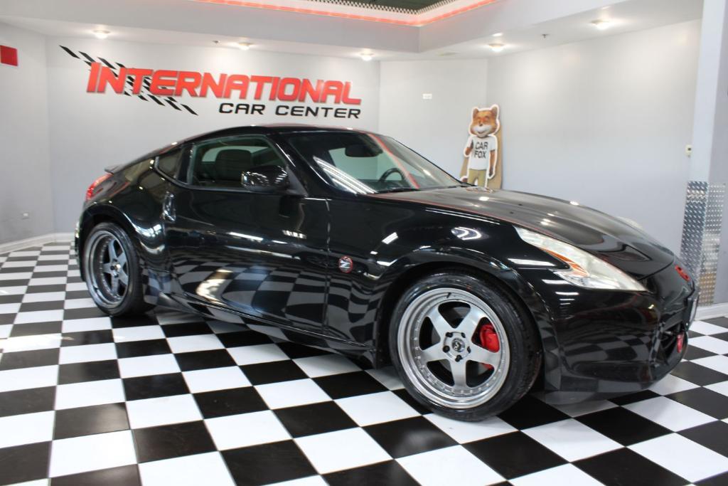 used 2009 Nissan 370Z car, priced at $15,990