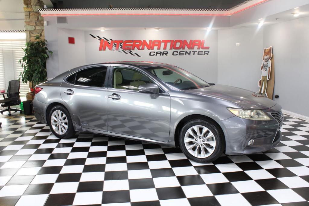 used 2014 Lexus ES 300h car, priced at $16,890