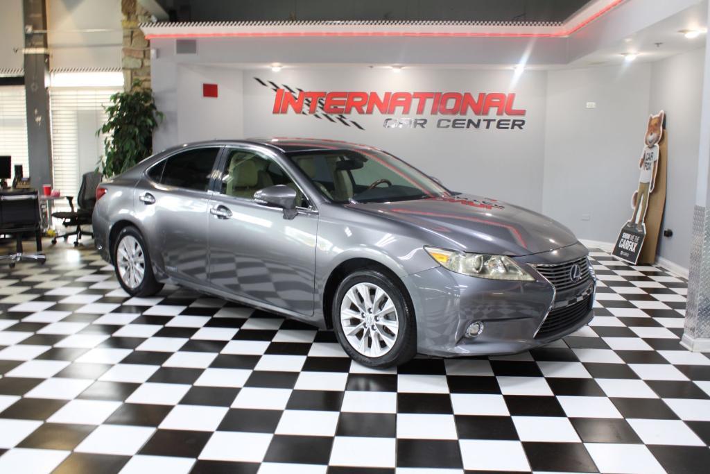 used 2014 Lexus ES 300h car, priced at $16,890