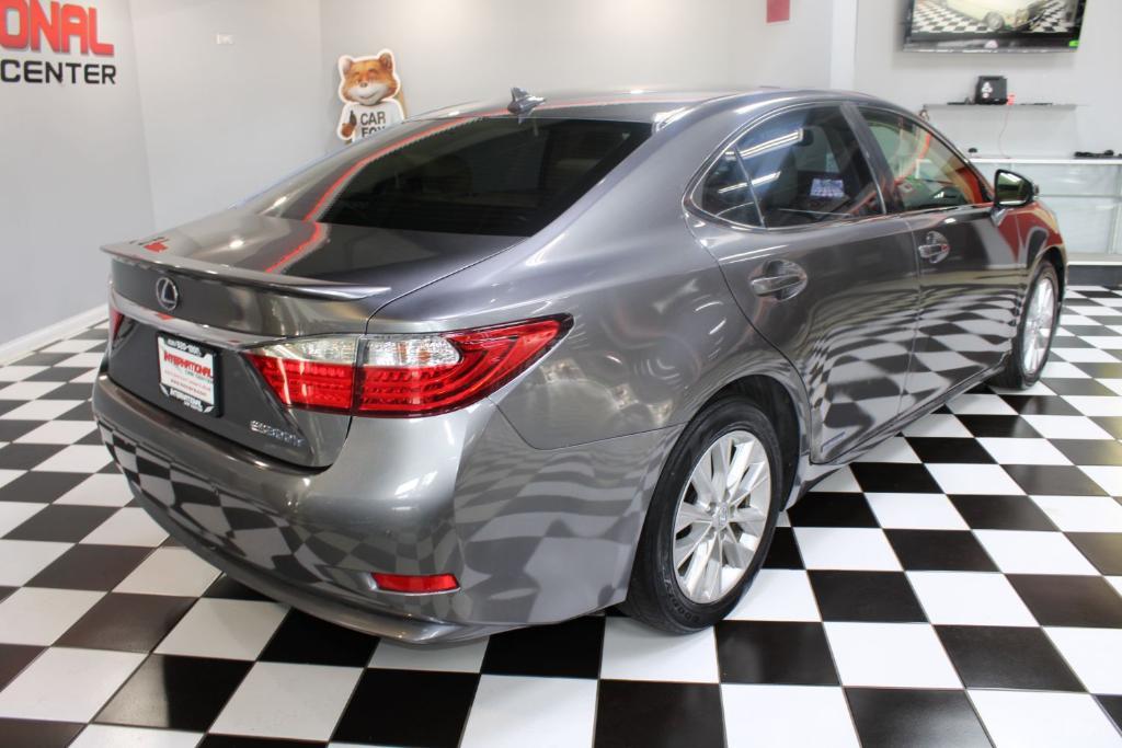 used 2014 Lexus ES 300h car, priced at $16,890