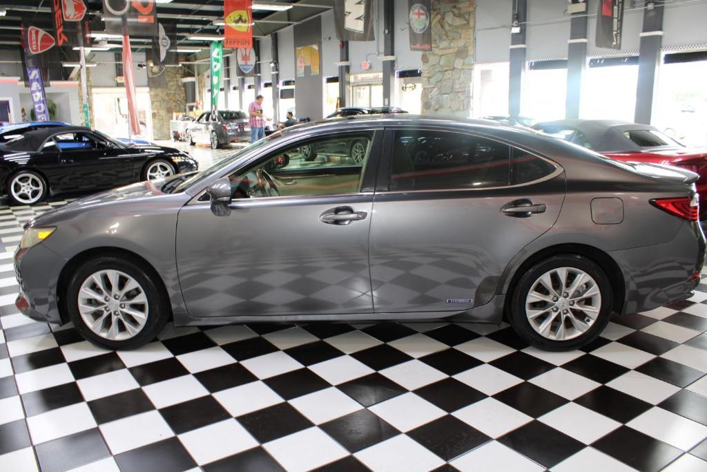 used 2014 Lexus ES 300h car, priced at $16,890