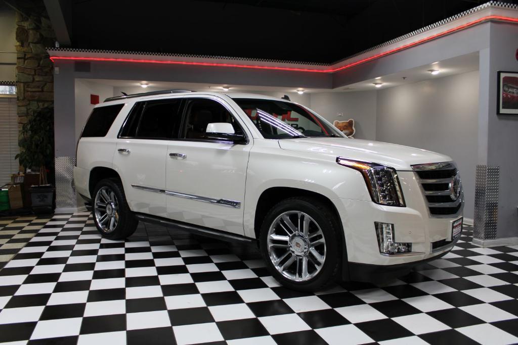 used 2015 Cadillac Escalade car, priced at $25,490