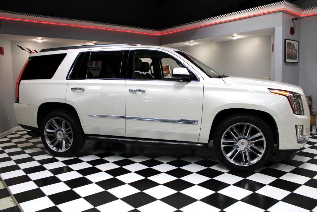 used 2015 Cadillac Escalade car, priced at $25,490