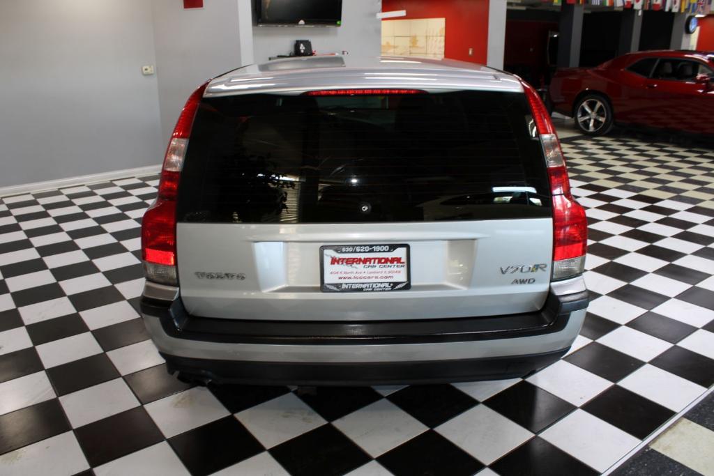 used 2004 Volvo V70 car, priced at $10,490