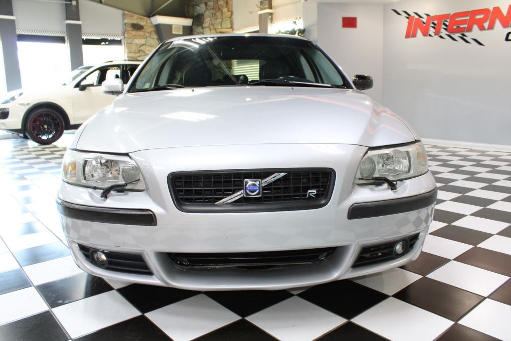 used 2004 Volvo V70 car, priced at $10,490