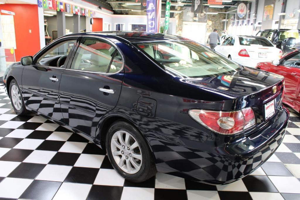 used 2004 Lexus ES 330 car, priced at $8,490