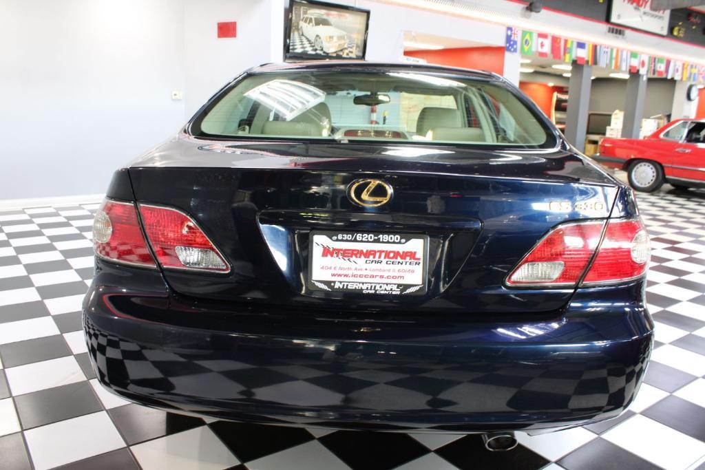 used 2004 Lexus ES 330 car, priced at $8,490