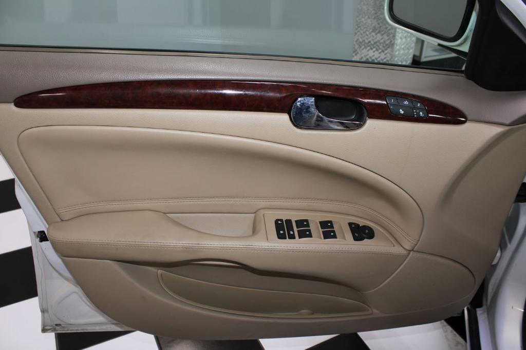 used 2006 Buick Lucerne car, priced at $6,990