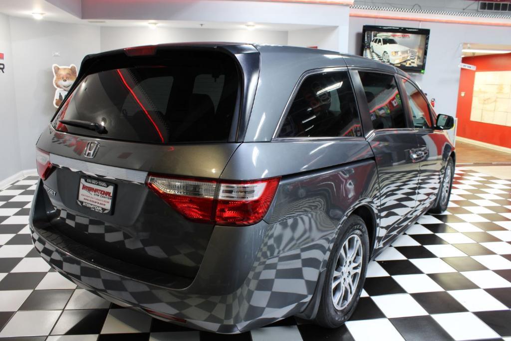 used 2013 Honda Odyssey car, priced at $9,990