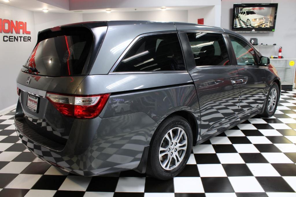 used 2013 Honda Odyssey car, priced at $9,990