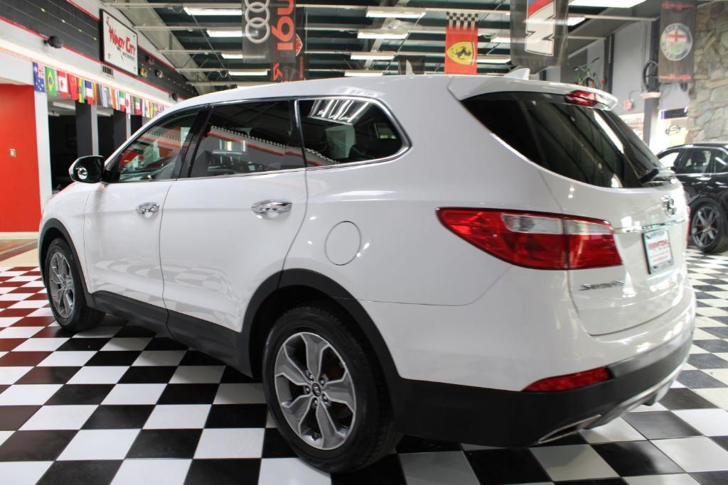 used 2013 Hyundai Santa Fe car, priced at $9,990