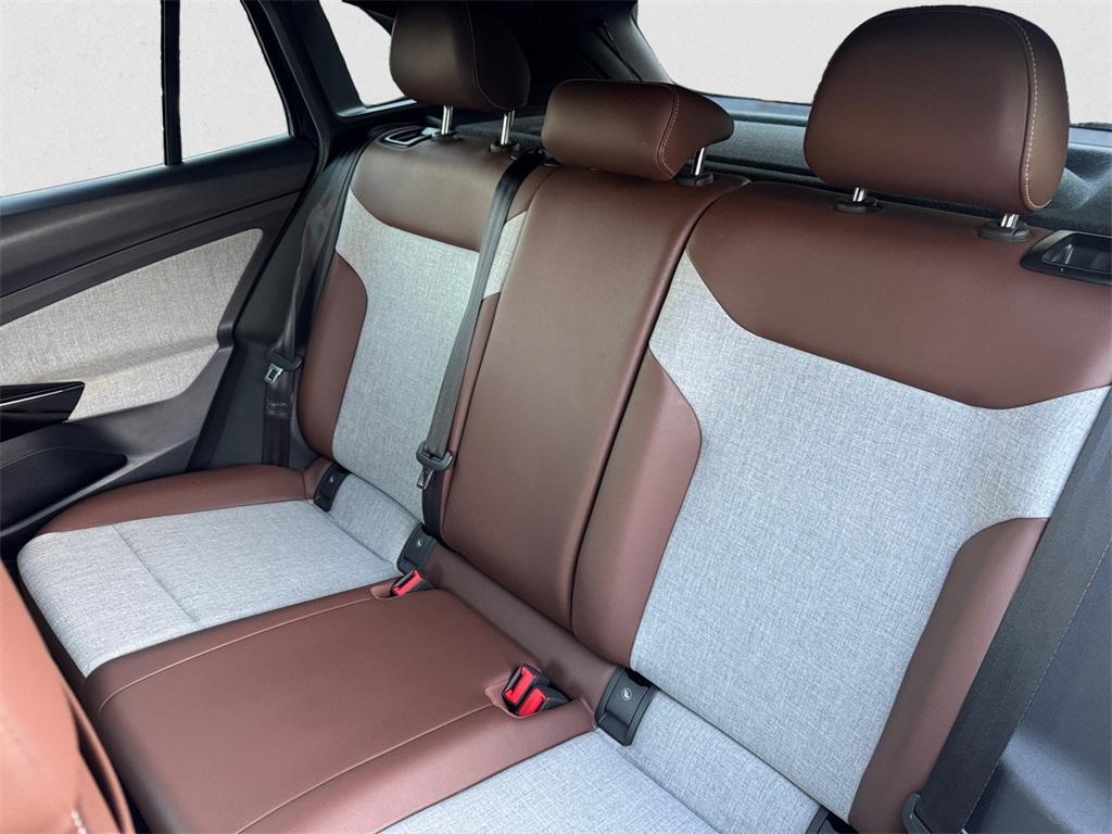 used 2023 Volkswagen ID.4 car, priced at $20,495