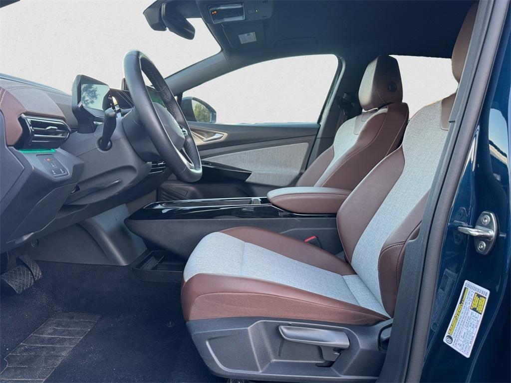 used 2023 Volkswagen ID.4 car, priced at $20,495