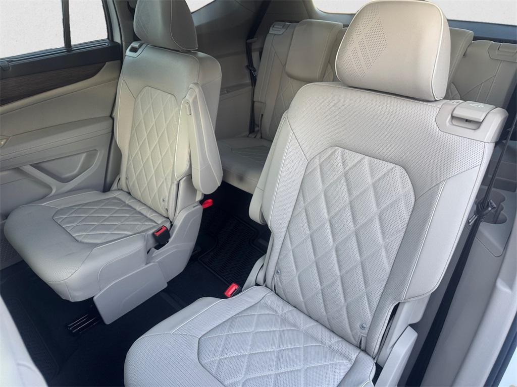 used 2025 Volkswagen Atlas car, priced at $42,995