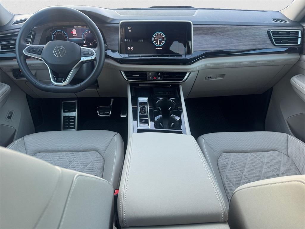 used 2025 Volkswagen Atlas car, priced at $42,995