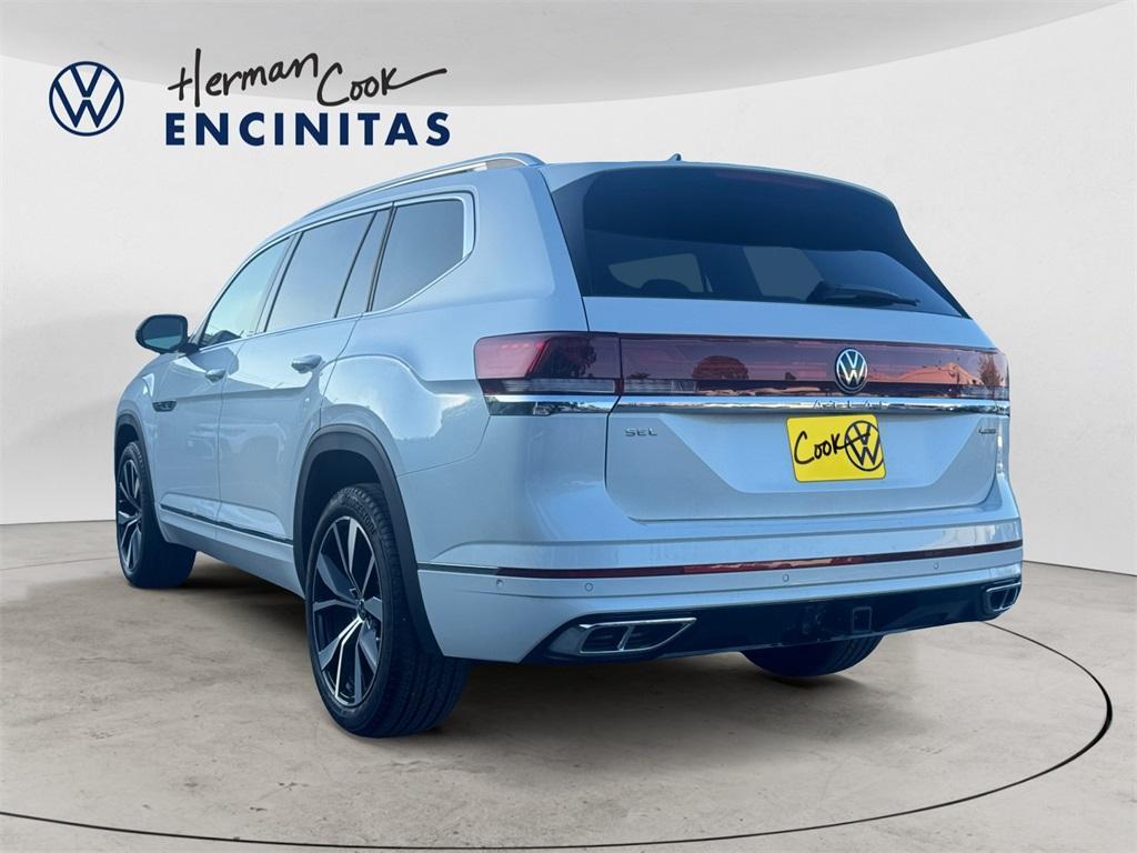 used 2025 Volkswagen Atlas car, priced at $42,995