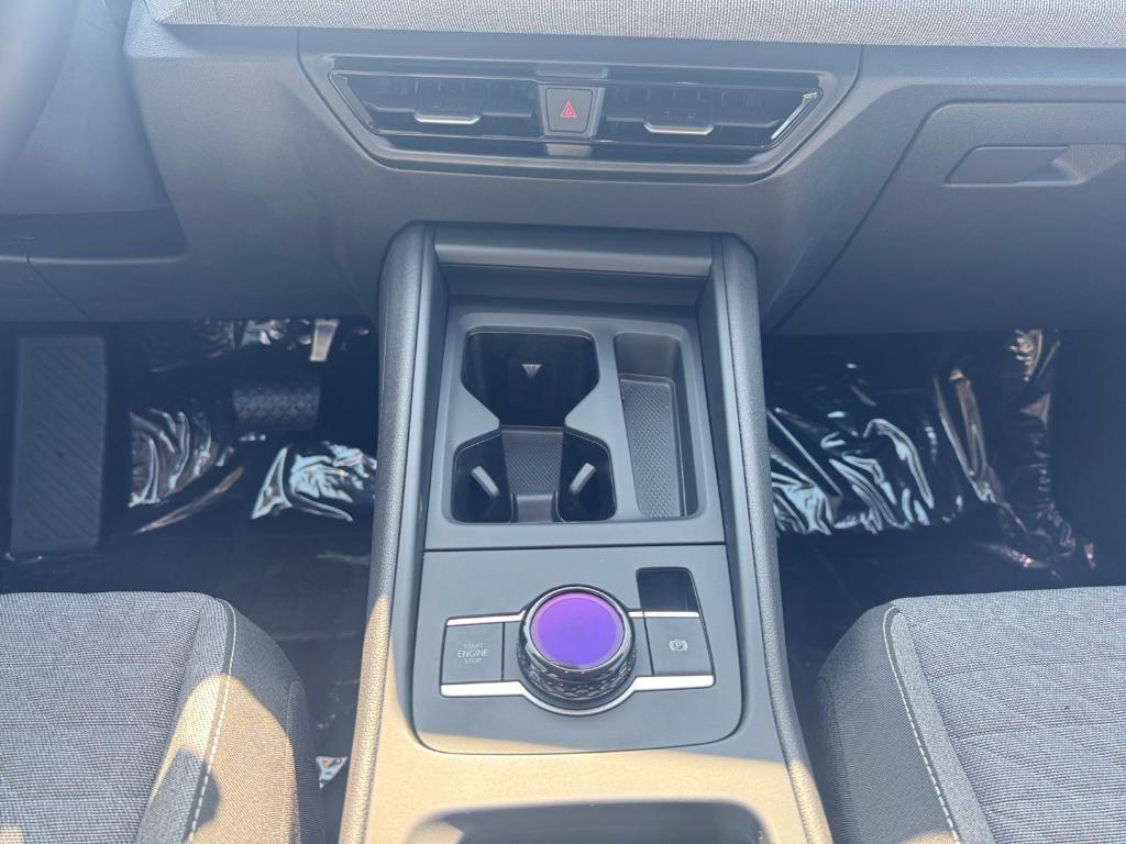 new 2025 Volkswagen Tiguan car, priced at $27,949