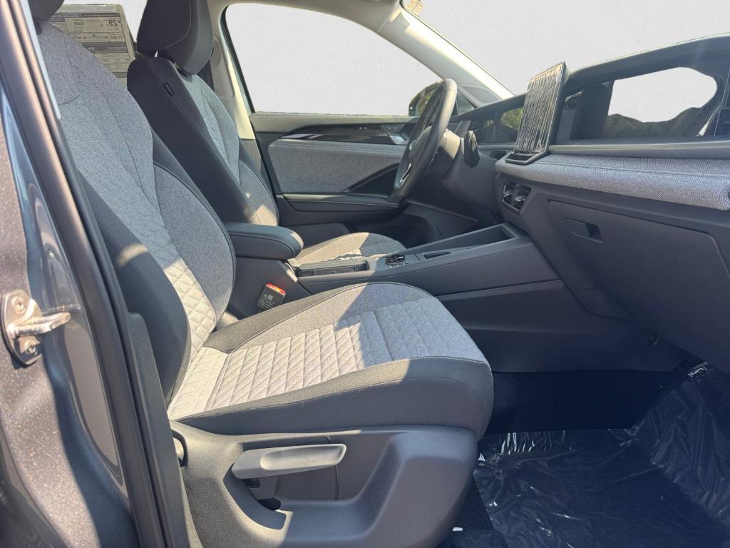 new 2025 Volkswagen Tiguan car, priced at $27,949