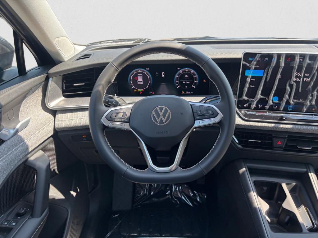 new 2025 Volkswagen Tiguan car, priced at $30,232