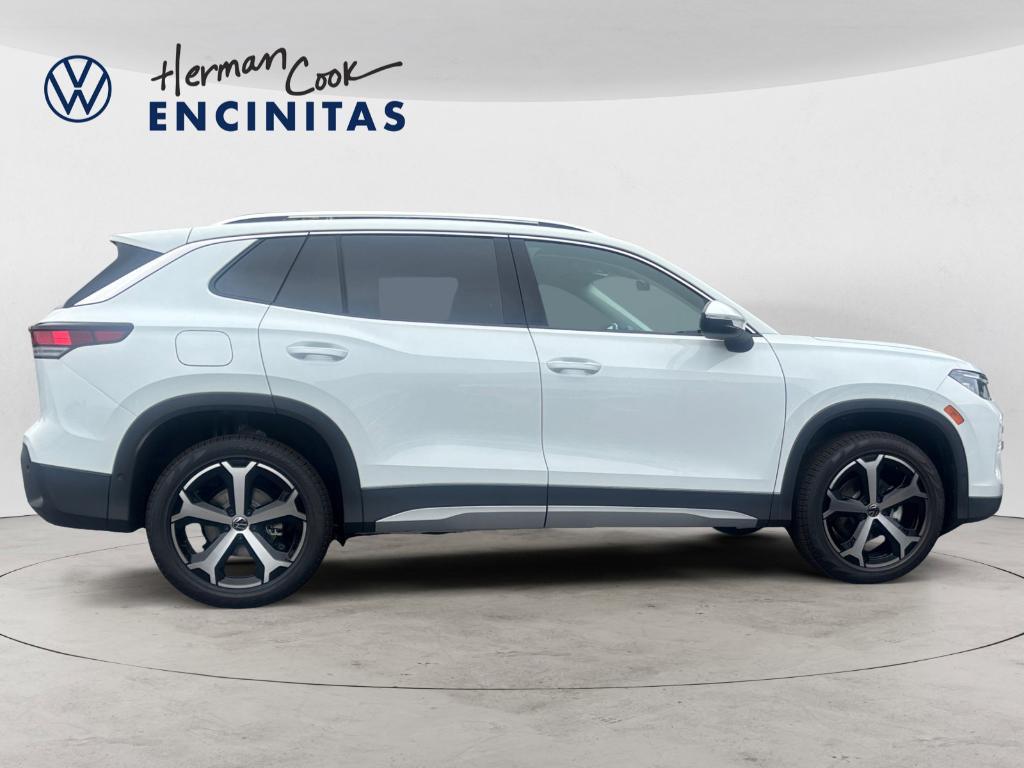 new 2025 Volkswagen Tiguan car, priced at $33,579