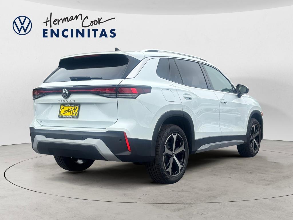 new 2025 Volkswagen Tiguan car, priced at $33,579