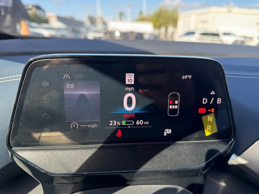 new 2025 Volkswagen ID.4 car, priced at $50,040