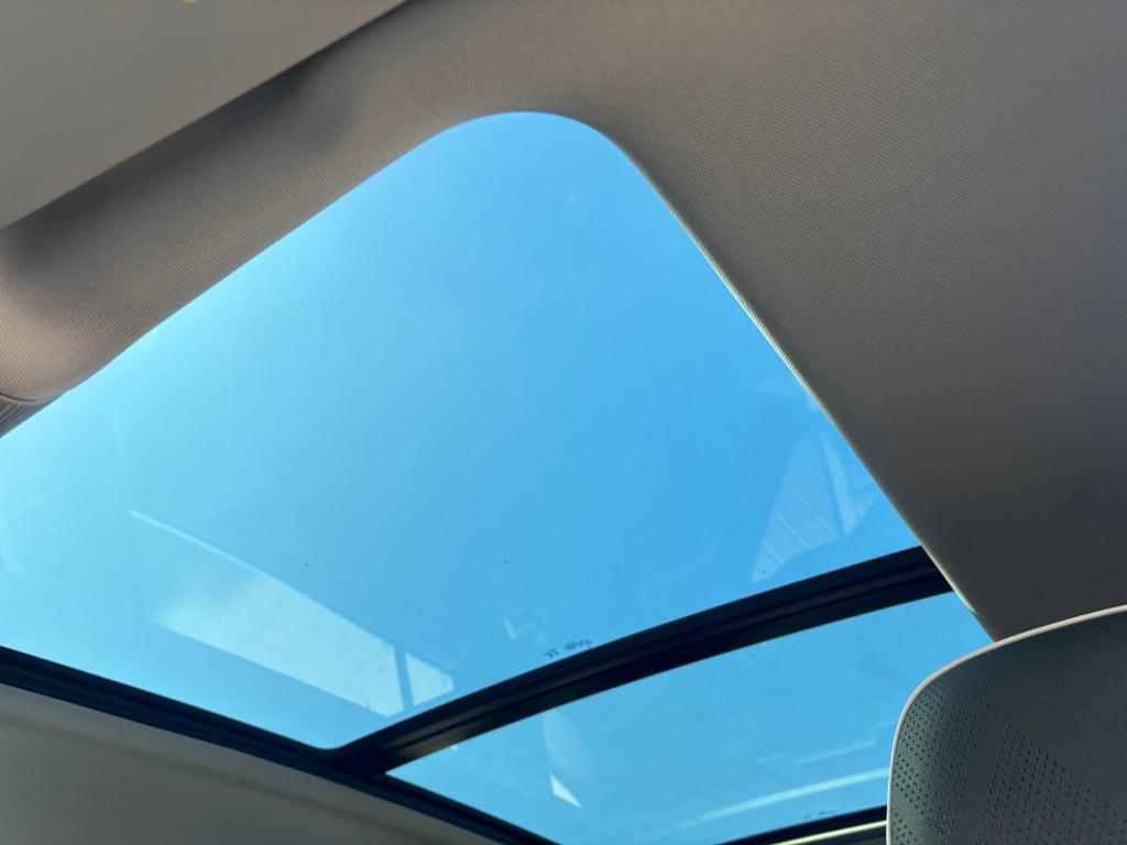 new 2025 Volkswagen Atlas car, priced at $48,405