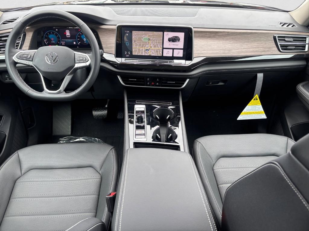 new 2025 Volkswagen Atlas car, priced at $43,566