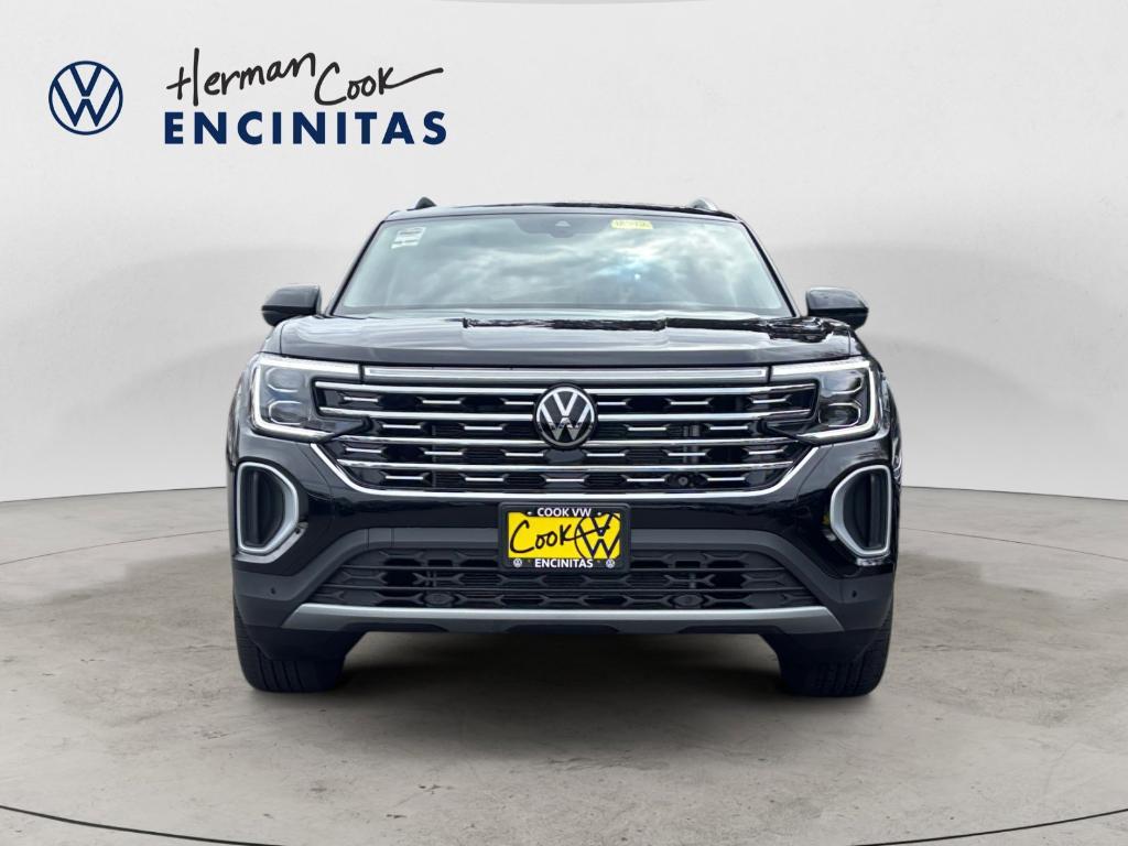 new 2025 Volkswagen Atlas car, priced at $43,566