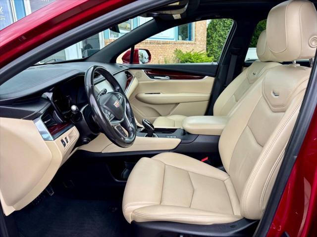 used 2019 Cadillac XT5 car, priced at $17,990