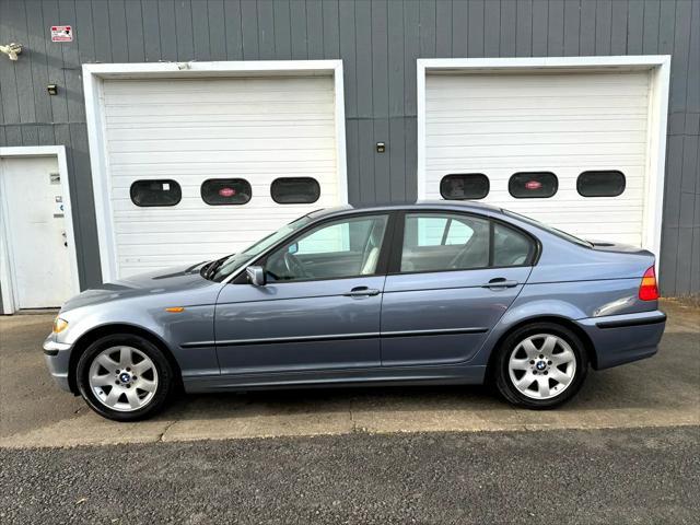 used 2004 BMW 325 car, priced at $9,950