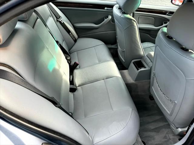 used 2004 BMW 325 car, priced at $9,950