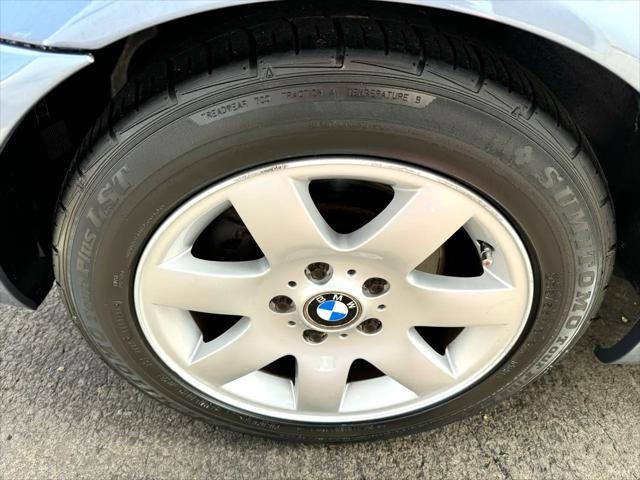 used 2004 BMW 325 car, priced at $9,950