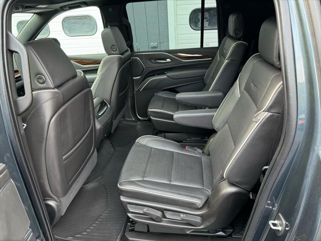 used 2021 Cadillac Escalade ESV car, priced at $58,950