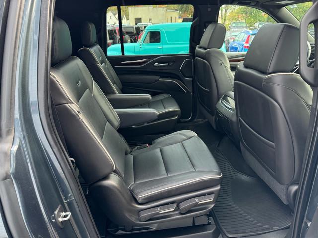 used 2021 Cadillac Escalade ESV car, priced at $58,950