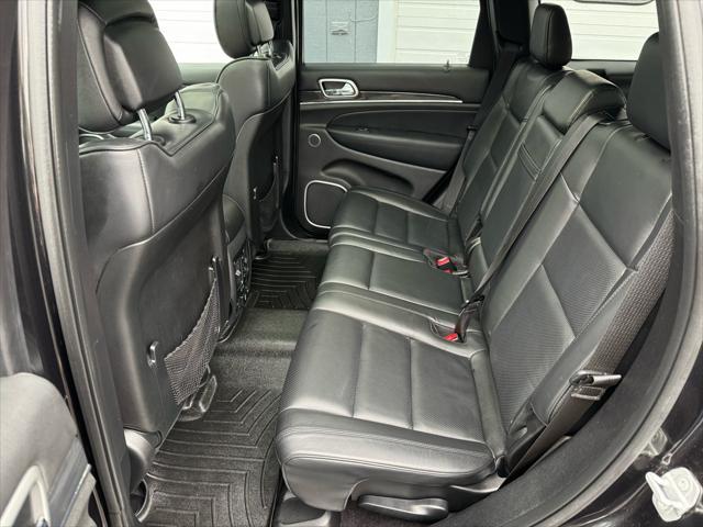 used 2015 Jeep Grand Cherokee car, priced at $23,450