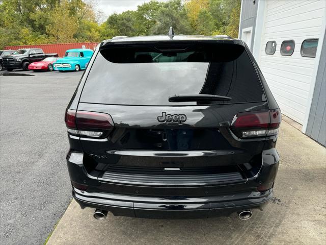 used 2015 Jeep Grand Cherokee car, priced at $23,450